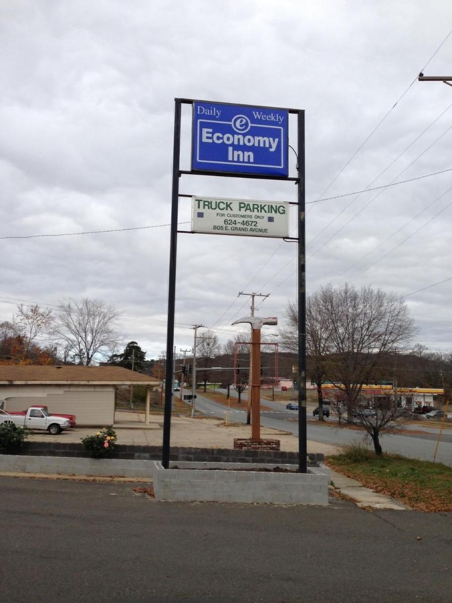 Economy Inn Hot Springs Exterior photo